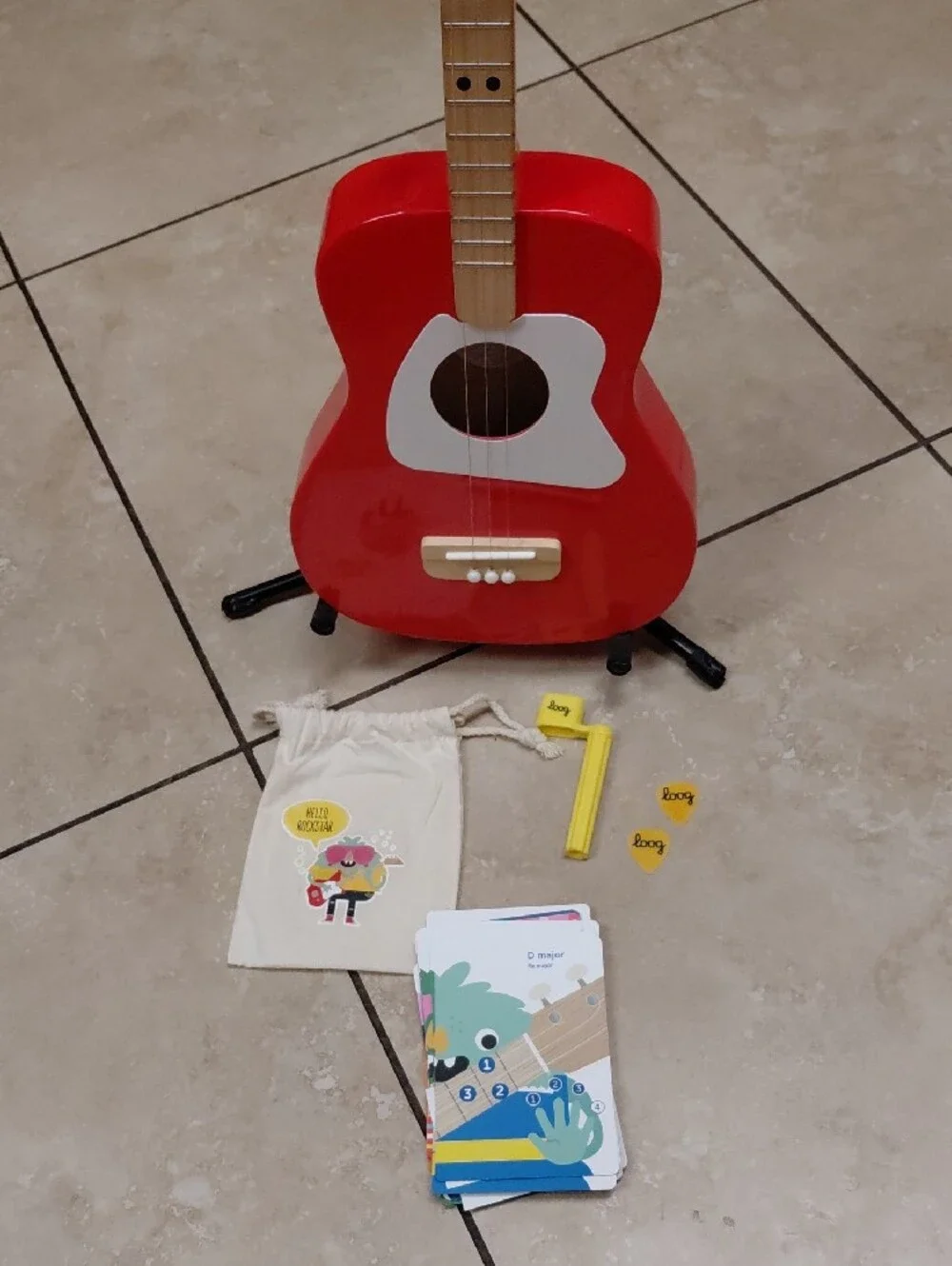 Loog Pro 3-string Acoustic Guitar For Kids